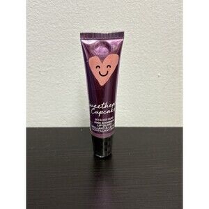 BATH & BODY WORKS ~ PINK SHIMMER LIP GLOSS ~ SWEETHEART CUPCAKE ~ .47 OZ UNBOXED